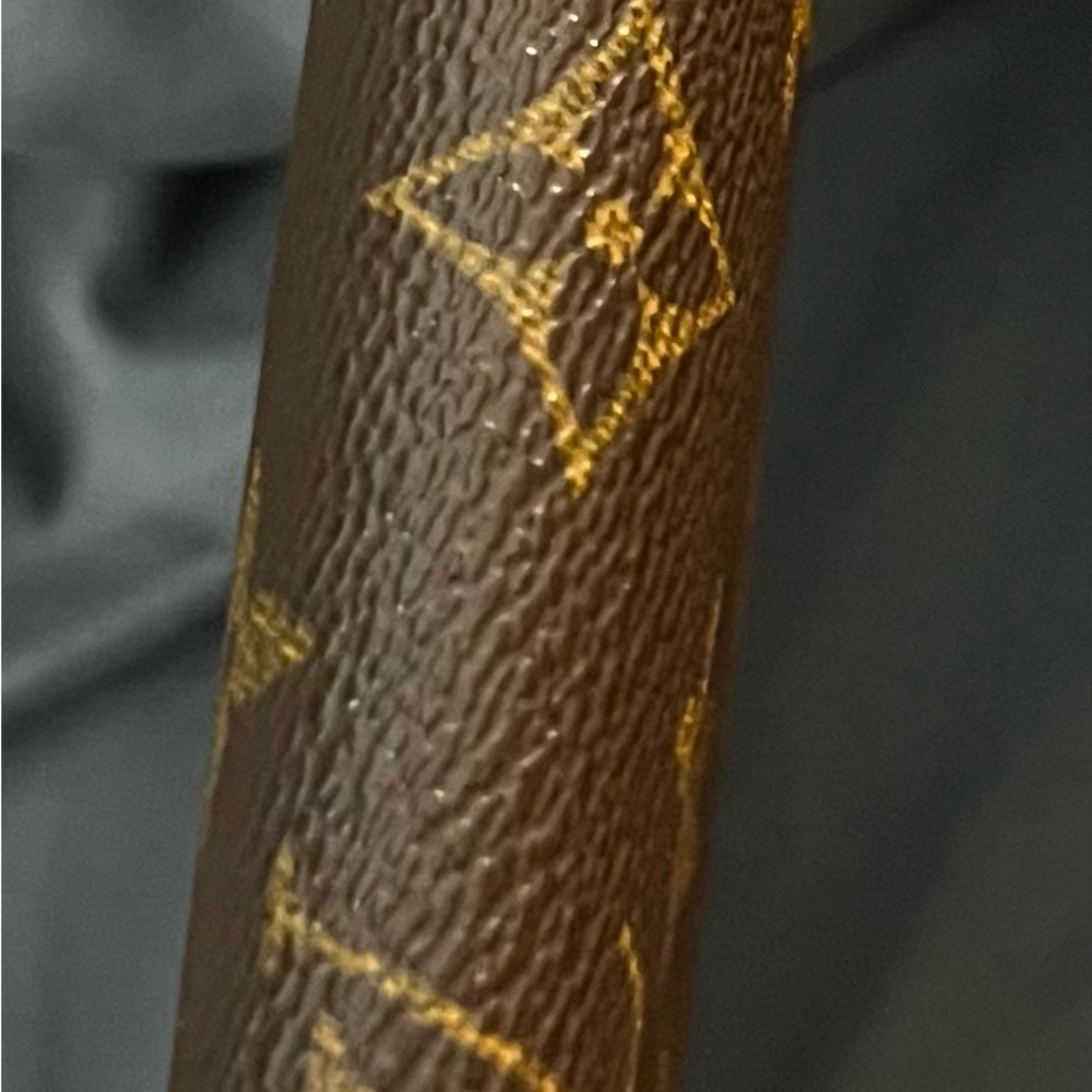 Louis Vuitton Monogram Wallet - Picture 9 of 9